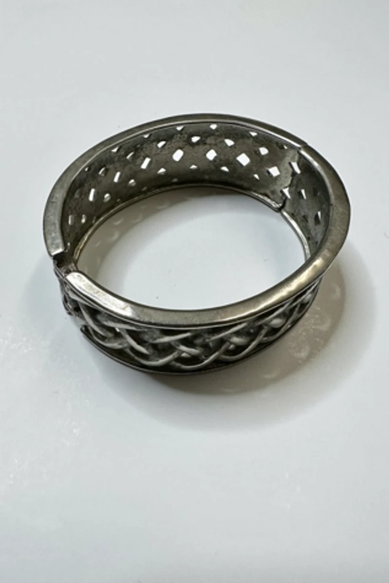 1970s Metal Celtic Braided Cuff Selected by Cherry