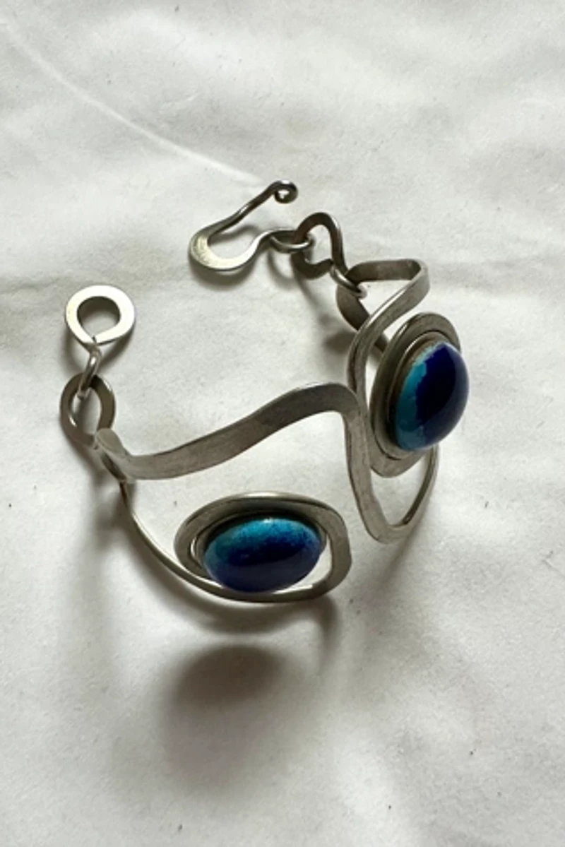 Mid Century Abstract Eye Ball Bracelet Selected by Cherry