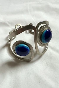 Mid Century Abstract Eye Ball Bracelet Selected by Cherry