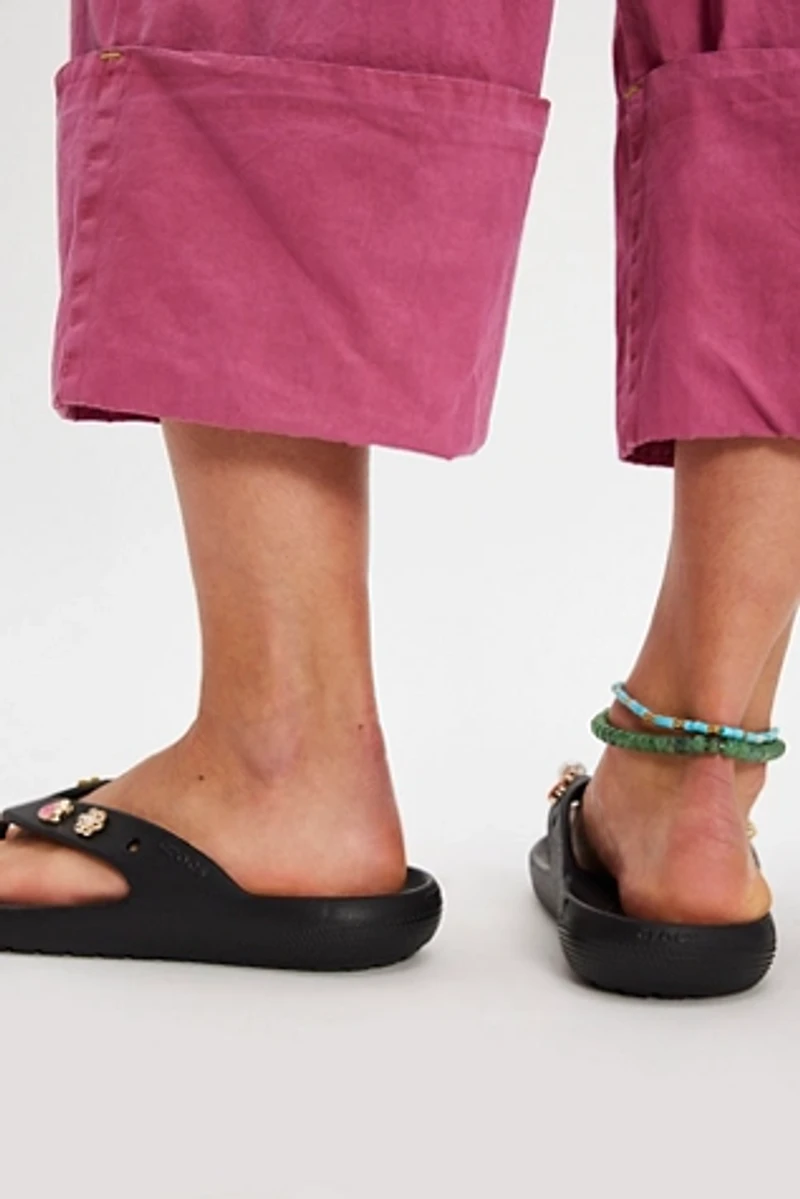 Crocs Classic Flip-Flops