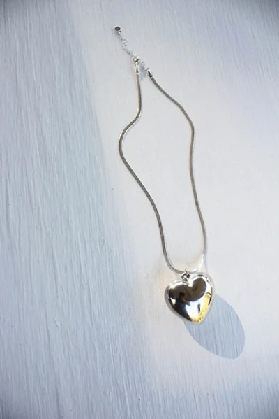 1980s Silver Heart Snake Chain Necklace Selected By Moons + Junes Vintage