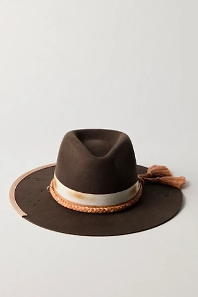 Roundtop Brimmed Felt Hat