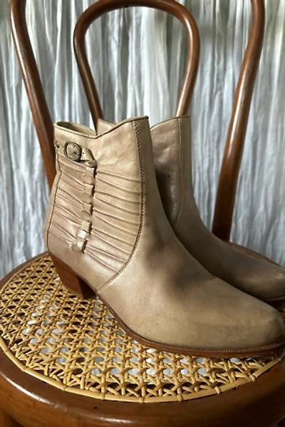 1960s Taupe Ankle Boots Selected by Grievous Angel Vintage