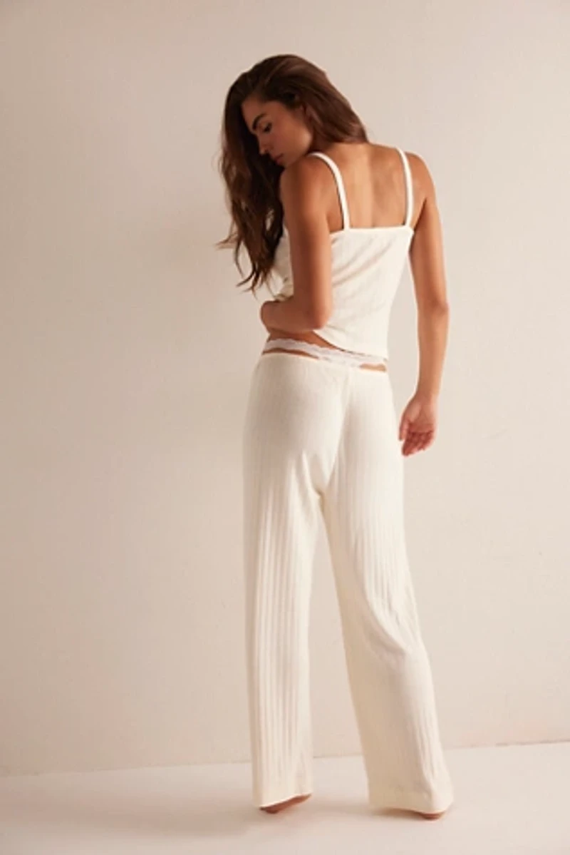 DONNI. The Pointelle Simple Crop Pants