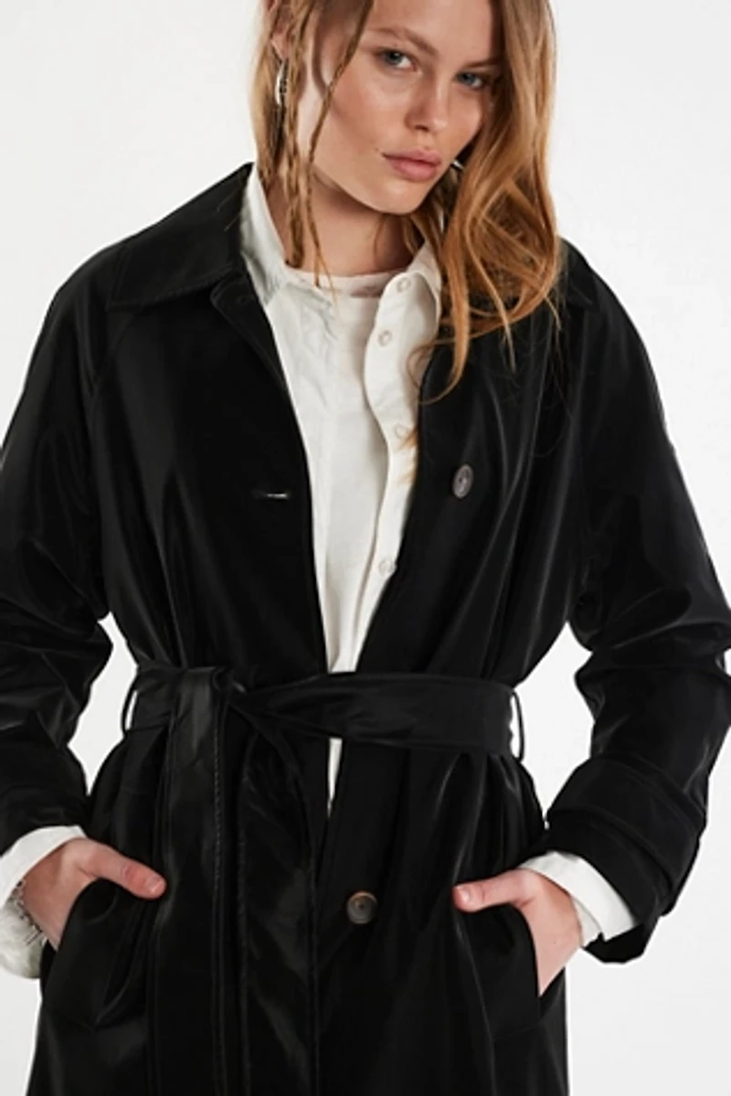 Rita Row Line Coat