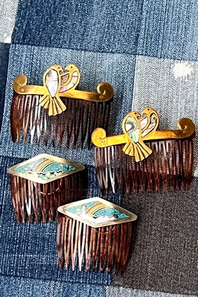 Vintage Single Hair Comb Selected by Anna Corinna