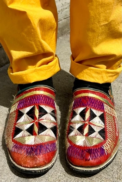 Vintage Leather Embroidered Shoes Selected by Nomad Vintage