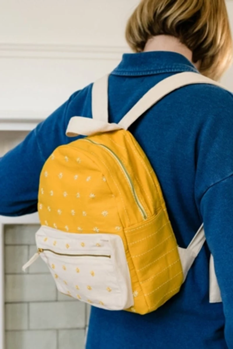 Anchal Small Daisy Backpack