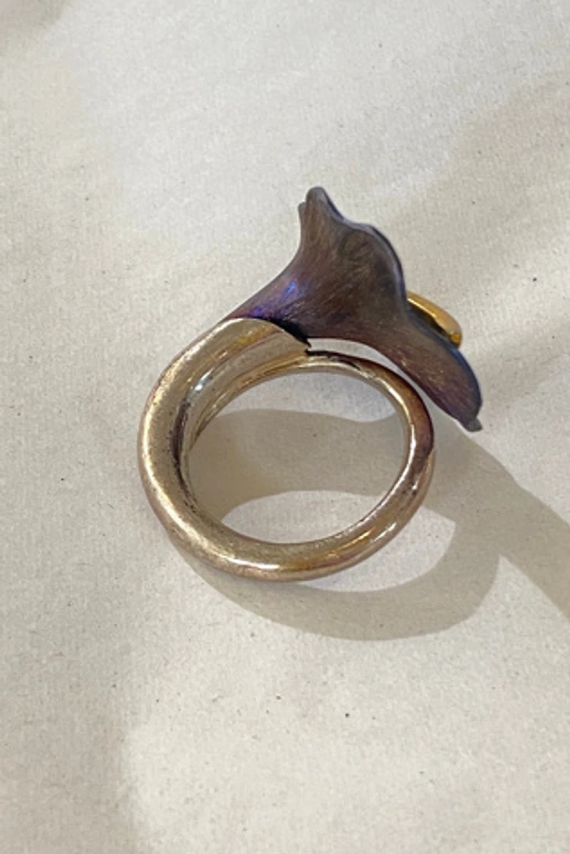 Janusz Szkutnik Calla Lily Sterling Silver Titanium and Gold Ring Selected by The Curatorial Dept.