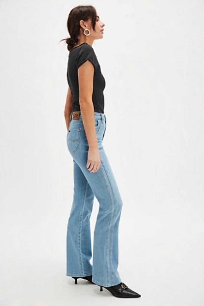 Lee High-Rise Bootcut Jeans