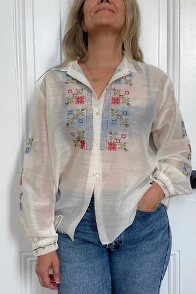 Vintage Handmade Embroidered Blouse Selected by KA.TL.AK