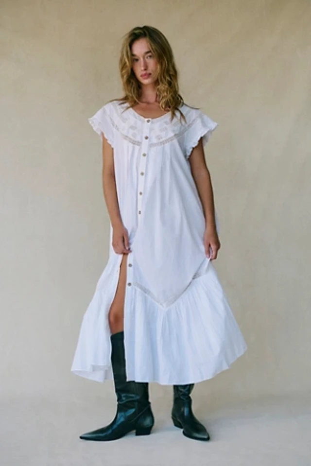 Free People Hanson Apron Midi Dress at MarketFair Shoppes in Princeton, NJ Free People Hanson Apron Midi Dress at MarketFair Shoppes in Princeton, NJ