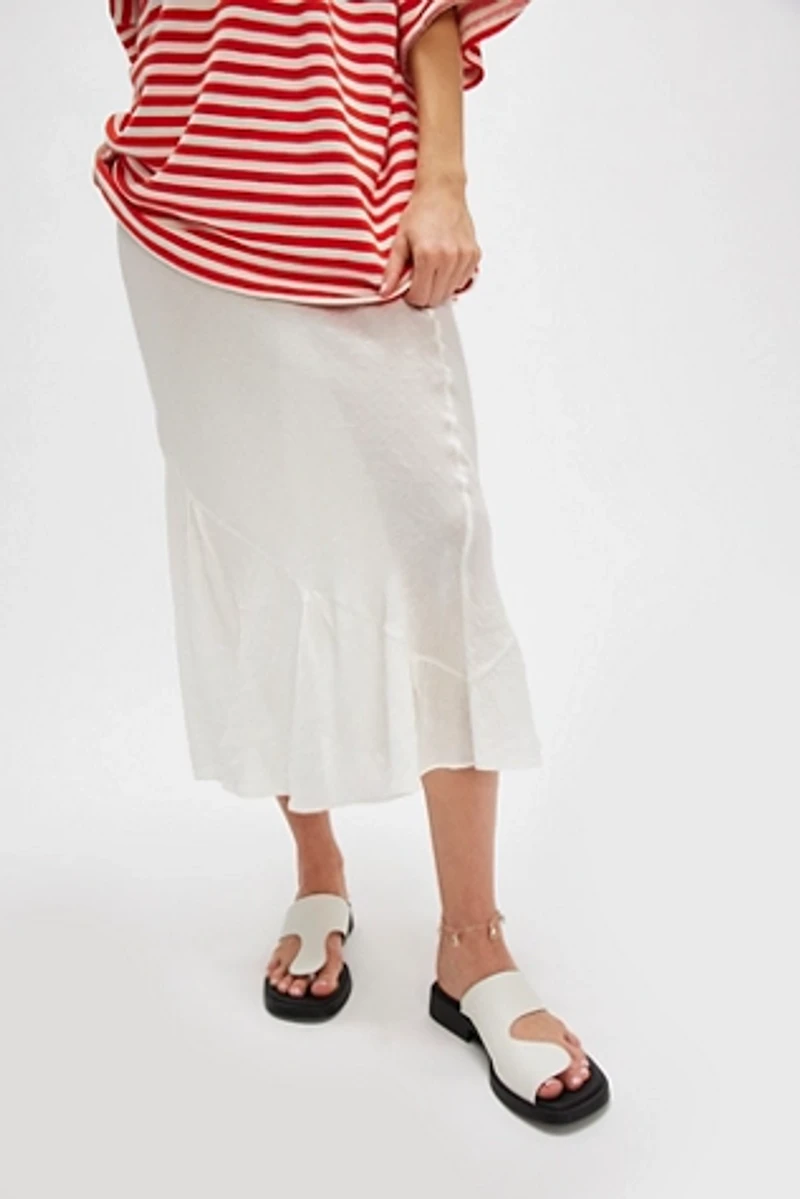 Abstract Slip On Sandals