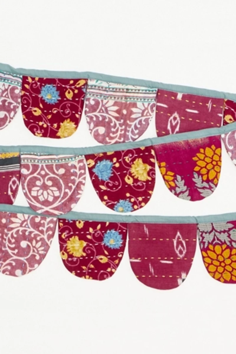 Anchal Kantha Scallop Banner - No. 240207