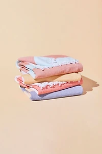 The Get Out Featherweight Towel Set