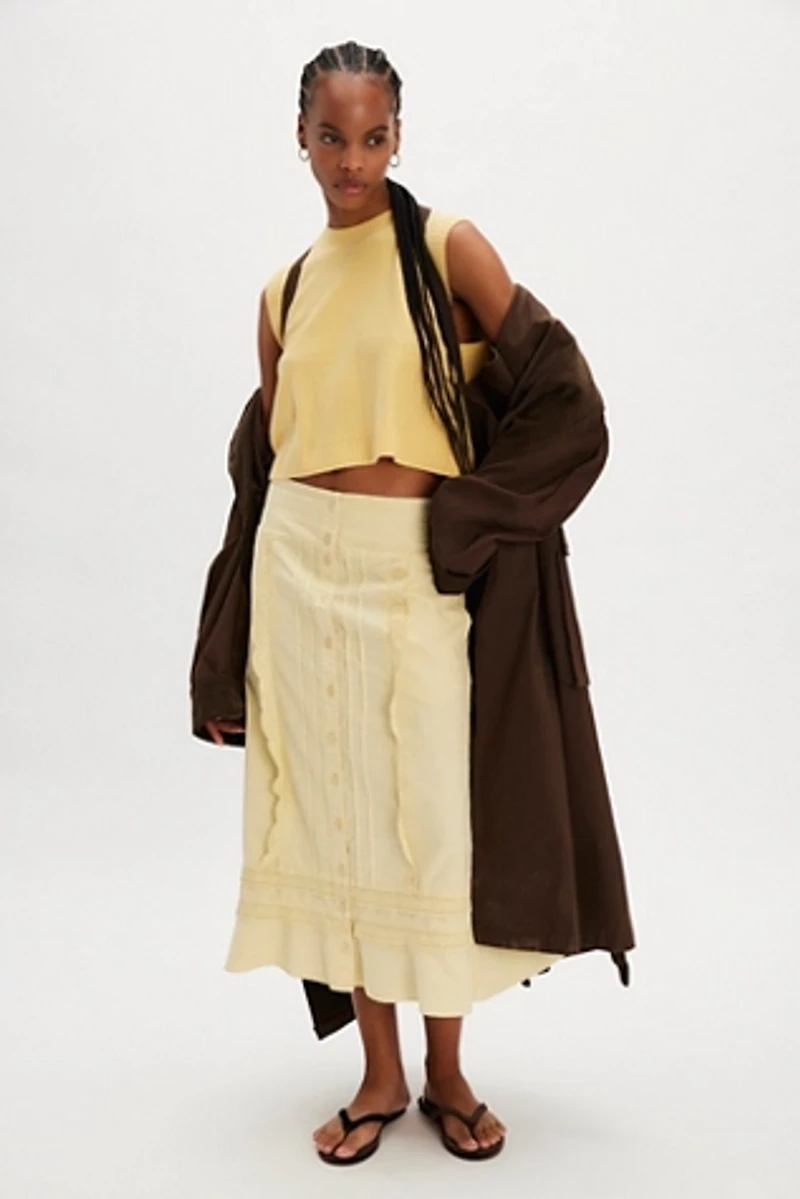 Laurel Vest