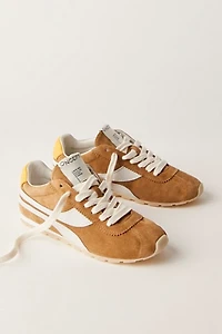 Oncept Essex Sneakers
