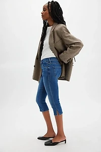 MOTHER The Stunner Zip Bunny Snip Jeans