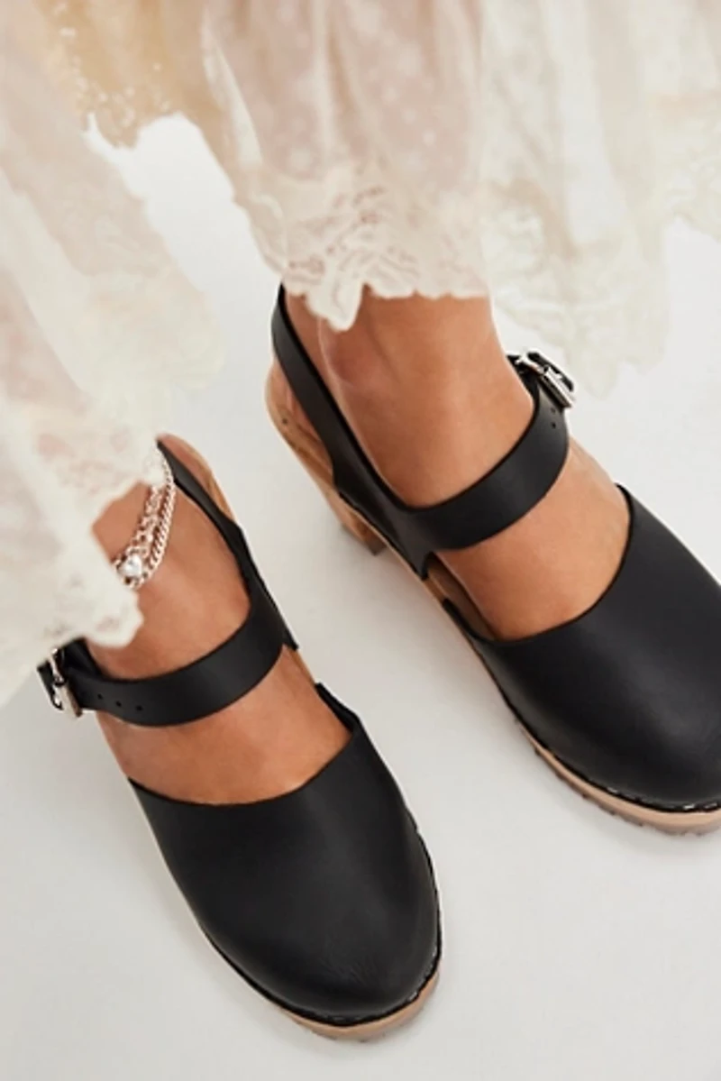 MIA Abba Clogs