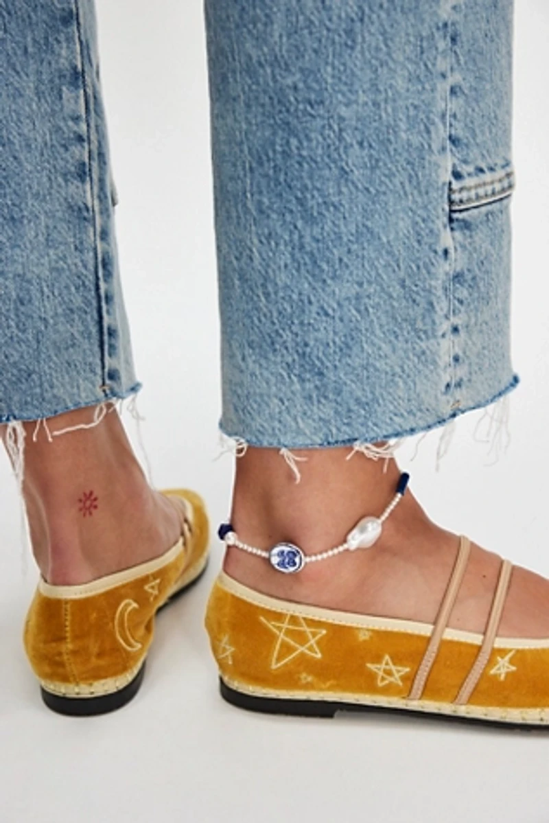 Flabelus x Intimately FP Mary Janes