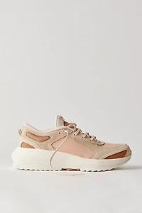 APL Jogger Sneakers