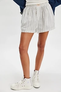 Chuck Taylor All Star Lift Platform Embroidered Sneakers