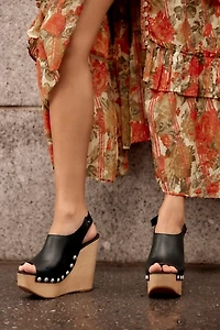 Snick Clogs