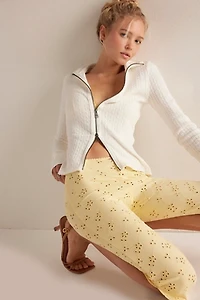 Full Bloom Capris