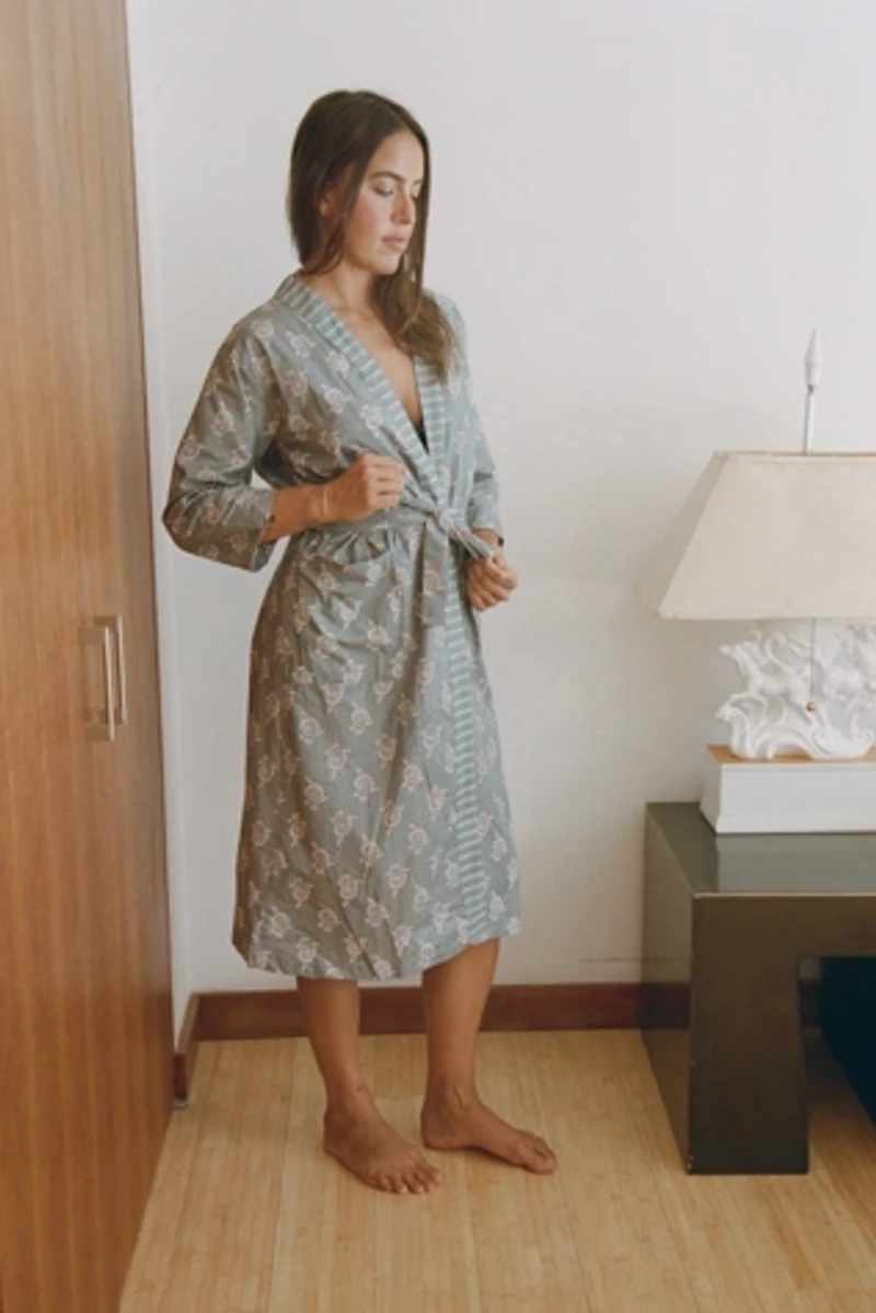 Be Deva Solam Bathrobe