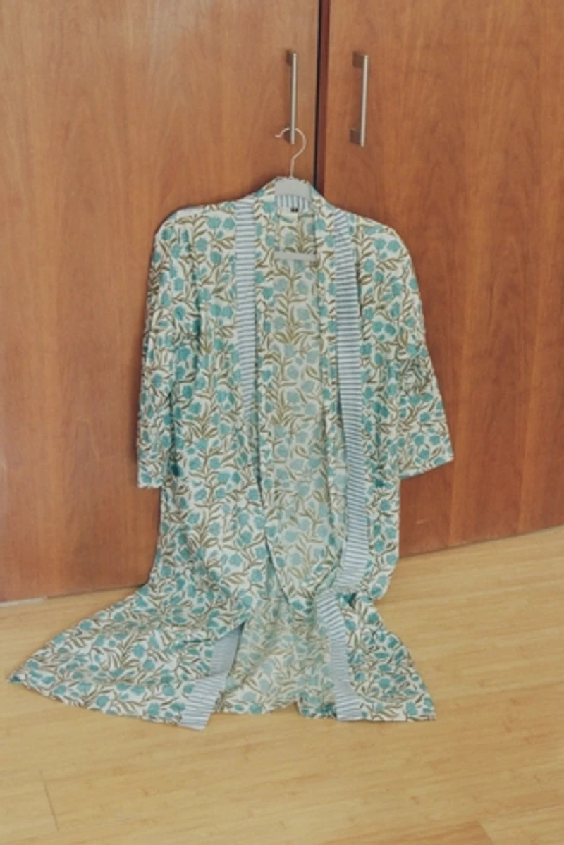 Be Deva Sali Bathrobe