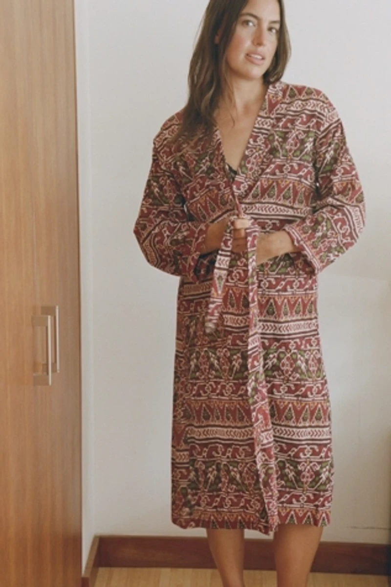 Be Deva Naina Bathrobe