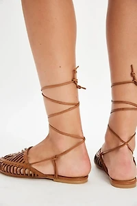 On Point Caged Flats