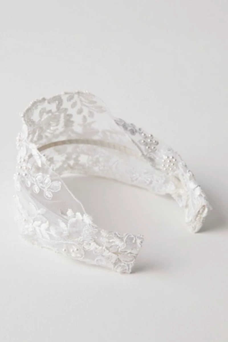 Tenny Lace Hard Headband
