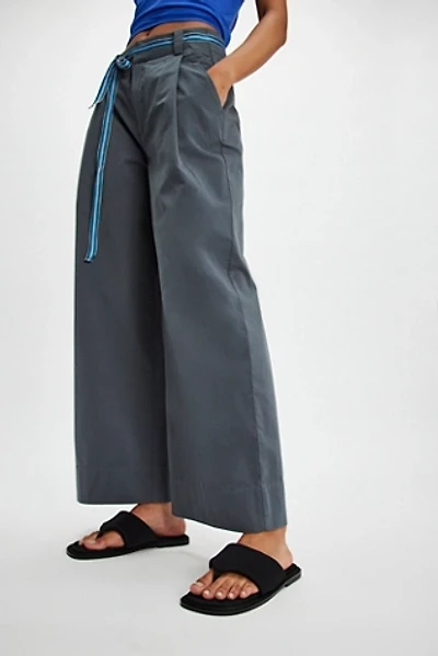 Seoul Thong Sandals