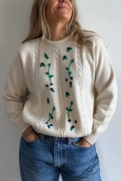 Vintage Cream Cable Knit Sweater with Blueberry Motif Selected by KA.TL.AK