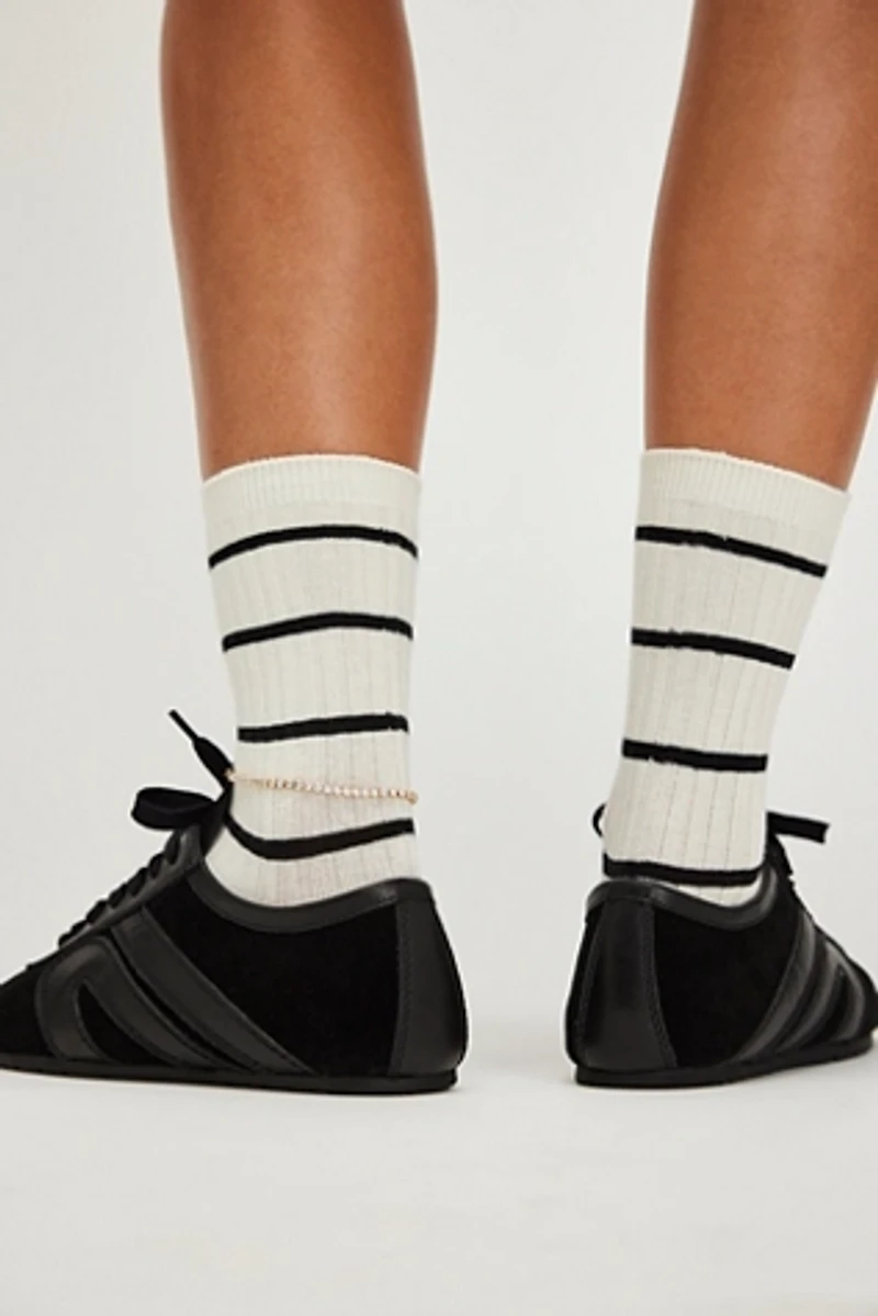 Willow Suede Sneakers