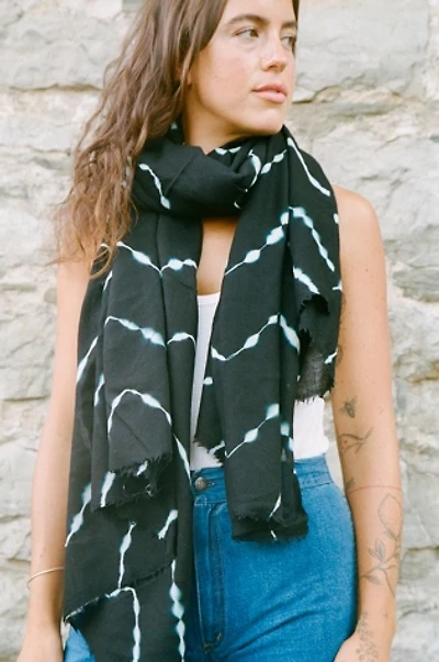 Be Deva Kati Wool Tie Dye Scarf
