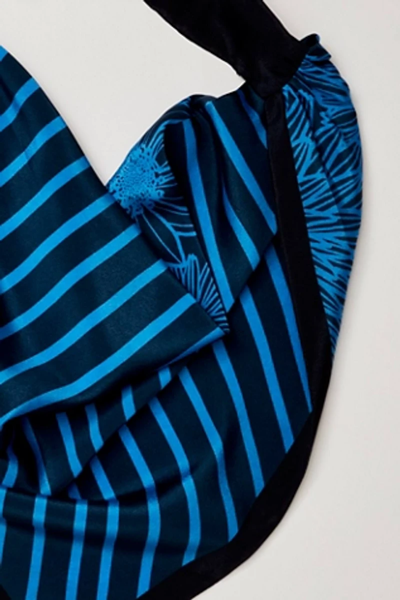 Off Duty Reversible Hair Scarf