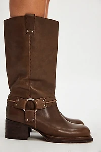 Anok Harness Boots