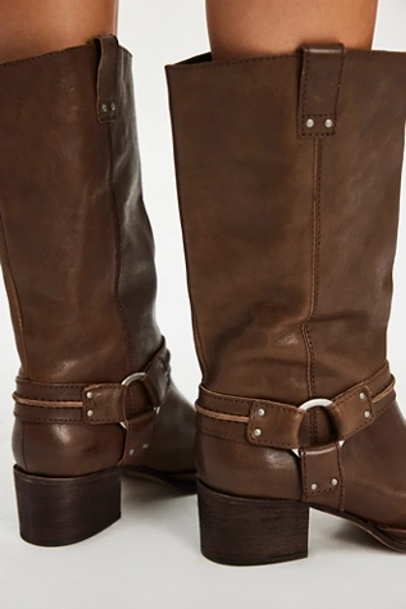 Anok Harness Boots
