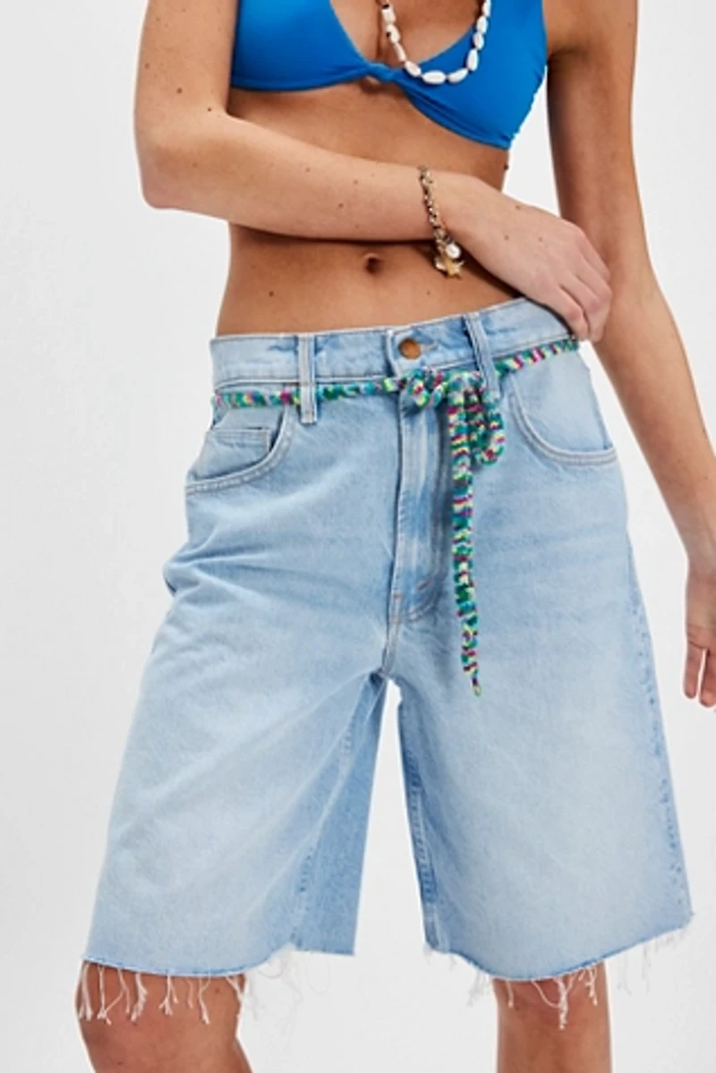 Snacks! by MOTHER The Shoelace Fun Dip Shorts