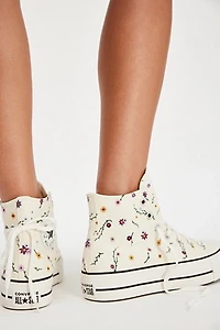 Chuck Taylor All Star Lift Embroidered Blooms Sneakers