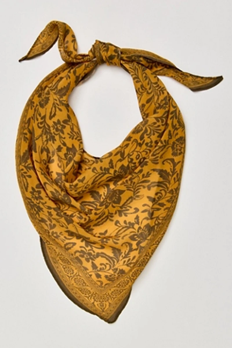 Essential Triangle Bandana