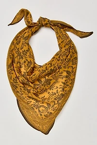 Essential Triangle Bandana