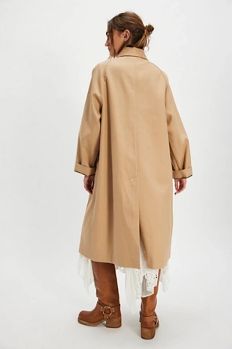 Closed Car Coat