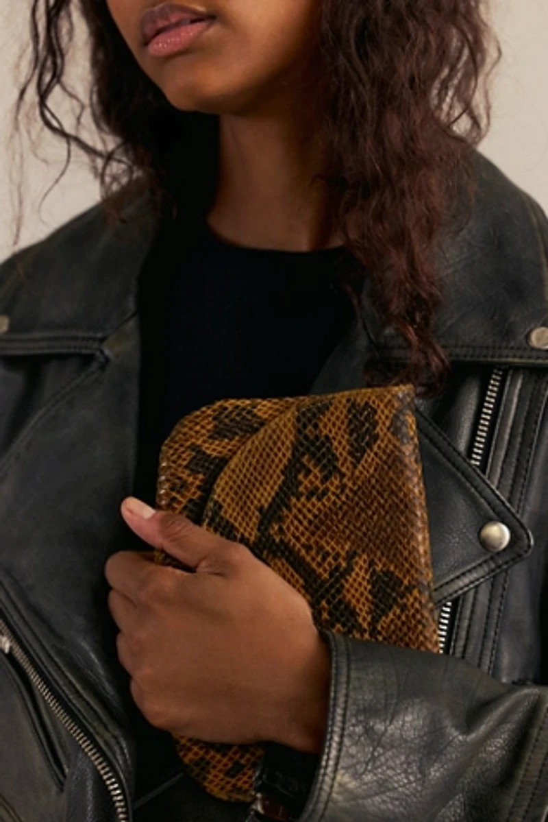 Animal Instinct Pocket Belt
