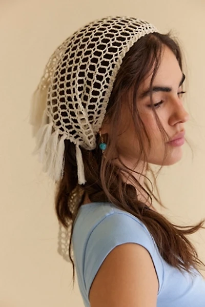 Sandy Hair Scarf