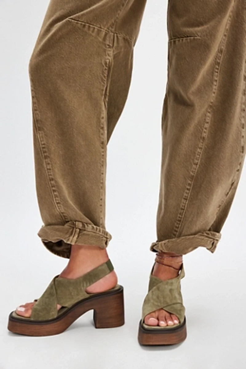 Cora Platform Clogs