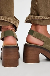 Cora Platform Clogs