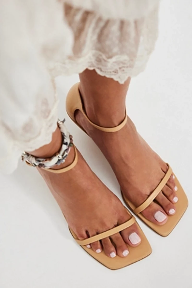 On The Low Mini Wedges